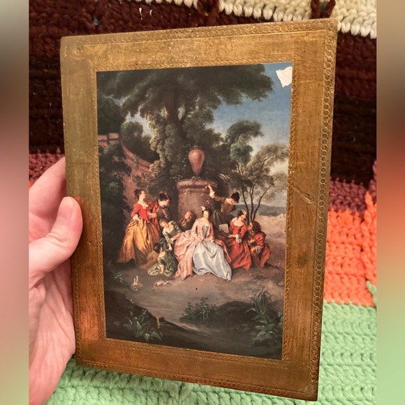 Vintage Italian Florentine Group of Women Wall Decor Plaque - Picture 3 of 12